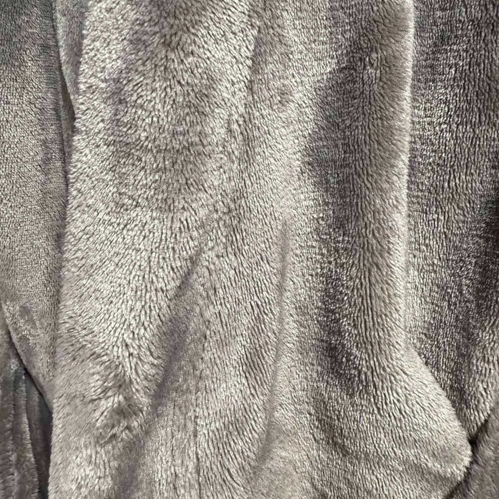 UGG women’s charcoal gray Marlow fleece plush long bathrobe. Size Small. - Picture 8 of 9